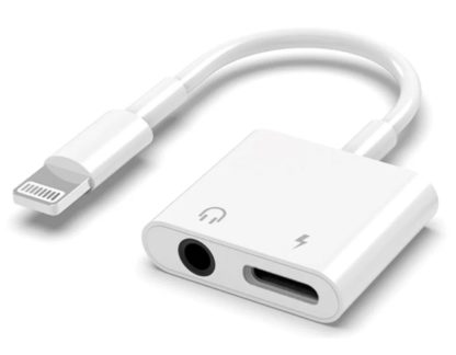 переходник штекер iPhone 5 - гнездо Jack 3,5 + гнездо iPhone 5 на проводе (C&Q 006,CQ-010...)