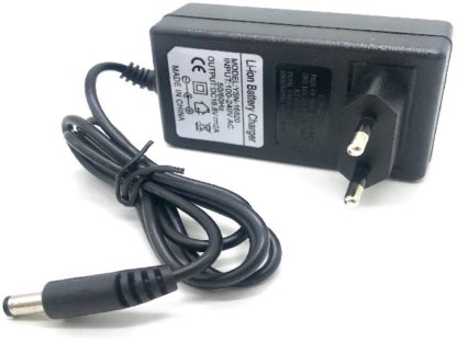 16.8V 2A (5,5*2,5) для литиевых сборов LP118 с контроллером заряда