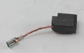 Щетки электроугольные 6,4mm x 10mm x 15mm (948-469А) (цена за пару) скос,поводок клемма-мама,отстрел для DeWalt DW 135/137